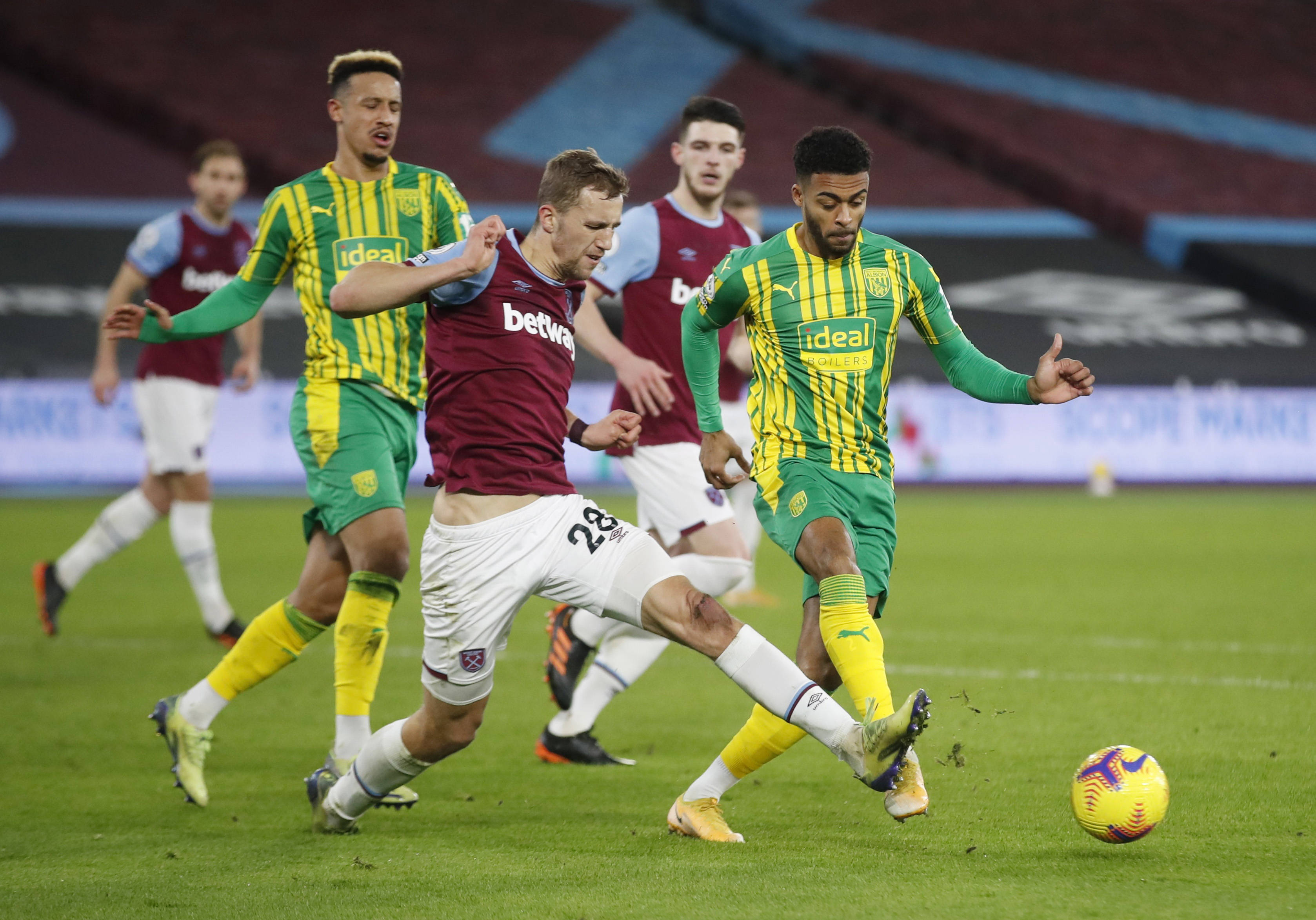 都灵顽强防 都灵顽强防